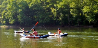 Paddlers on New River near Quinnimont, WV, Fayette County, New River Gorge Region