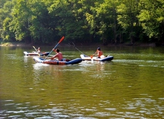 Paddlers on New River near Quinnimont, WV, Fayette County, New River Gorge Region