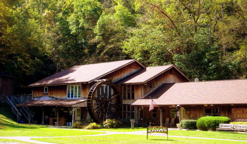 Visitor Center at Lost World Caverns, show cave near Lewisburg, WV, Greenbrier County, Greenbrier Valley Region