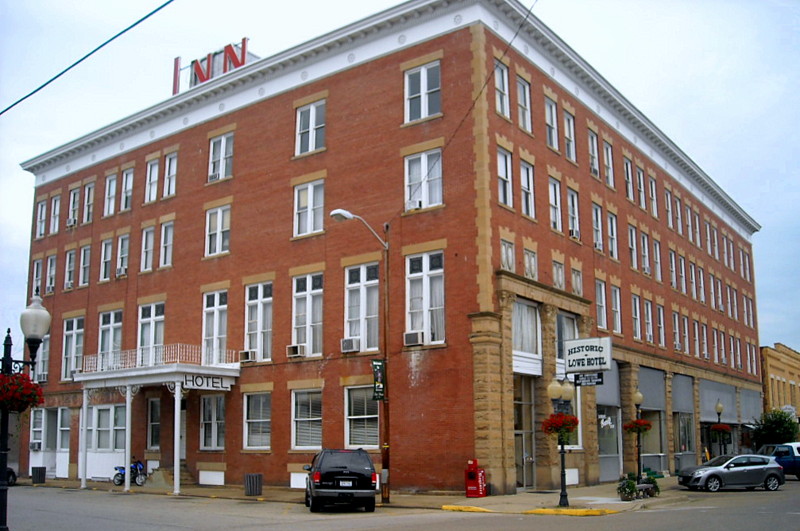 Lowe Hotel at Point Pleasant