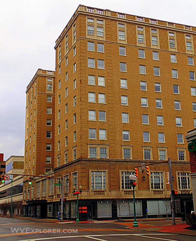 Daniel Boone Hotel