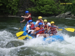 Rafters near Harpers Ferry, WV, Shenandoah River Whitewater Rafting, River Riders