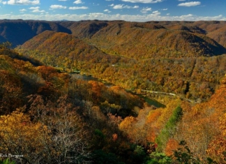 Stretcher Neck on New River, New River Gorge Nation River, New River Gorge Region