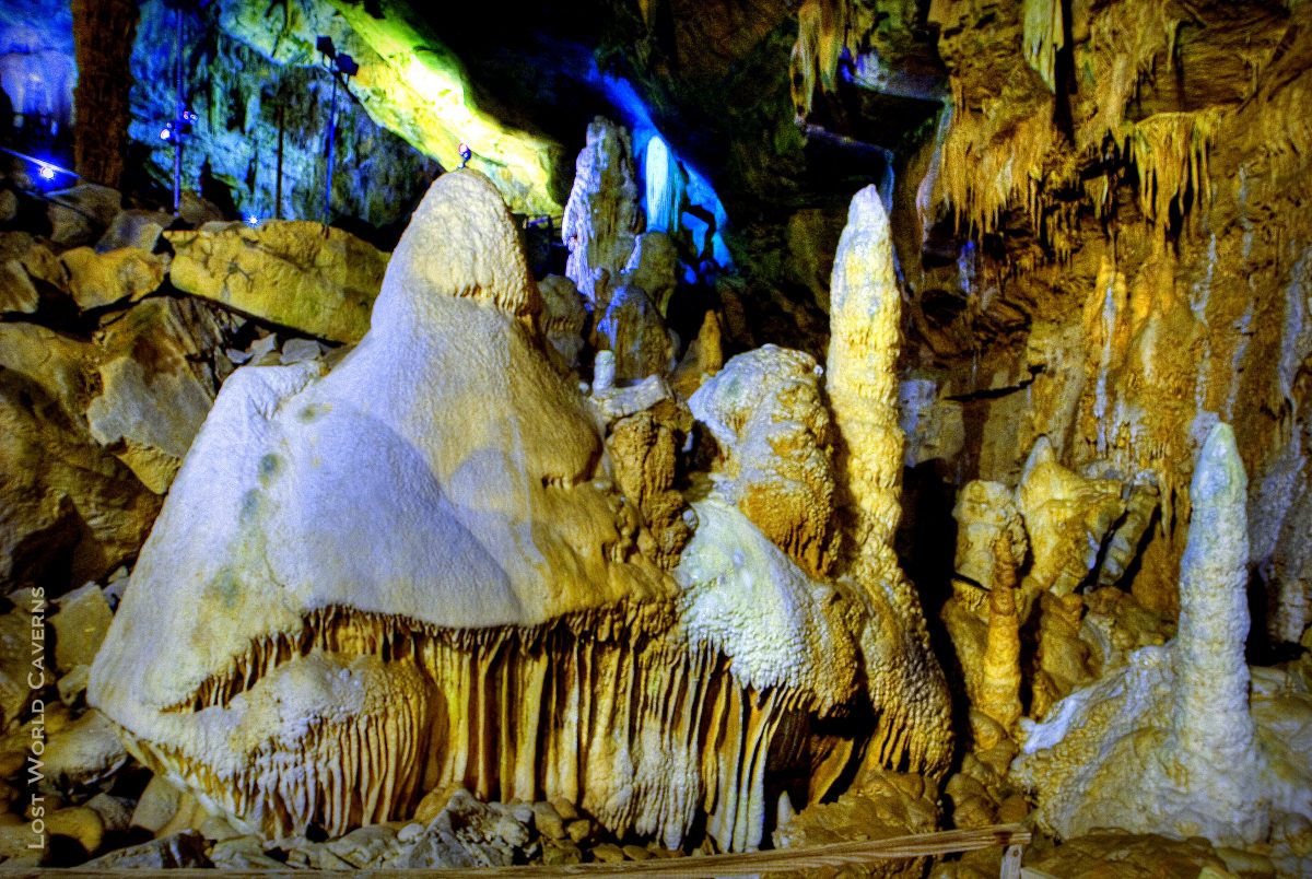 Flowstone, Caving at Lost Word Caverns, Lewisburg, WV, Greenbrier County, Greenbrier Valley Region