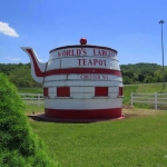 Teapot at Chester, West Virginia