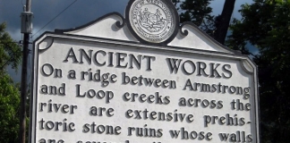 A historic marker along U.S. 60 promotes the location of the Mount Carbon Walls.