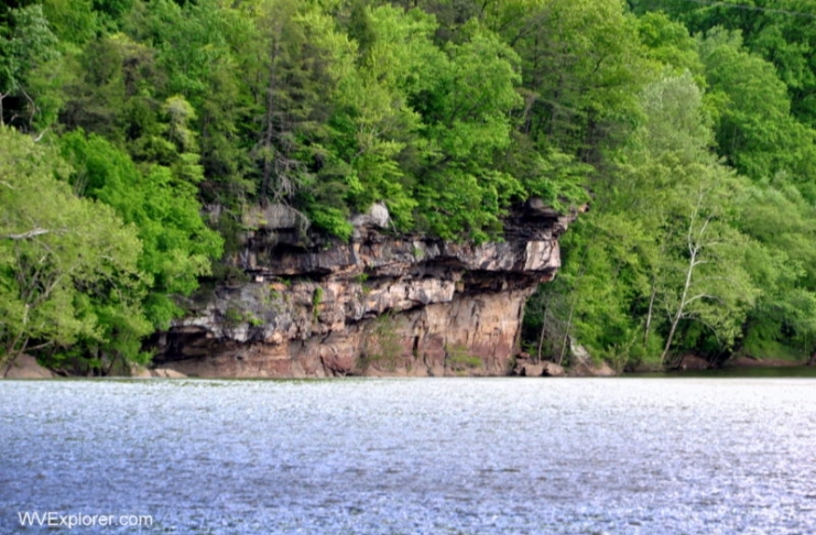 Site of Van Bibber's Leap, Van Bibber's Rock rises above the Kanawha River below Kanawha Falls.