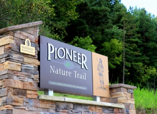 Trailhead at Pioneer Nature Trail at Glenville. (Photo: Glenville State College)