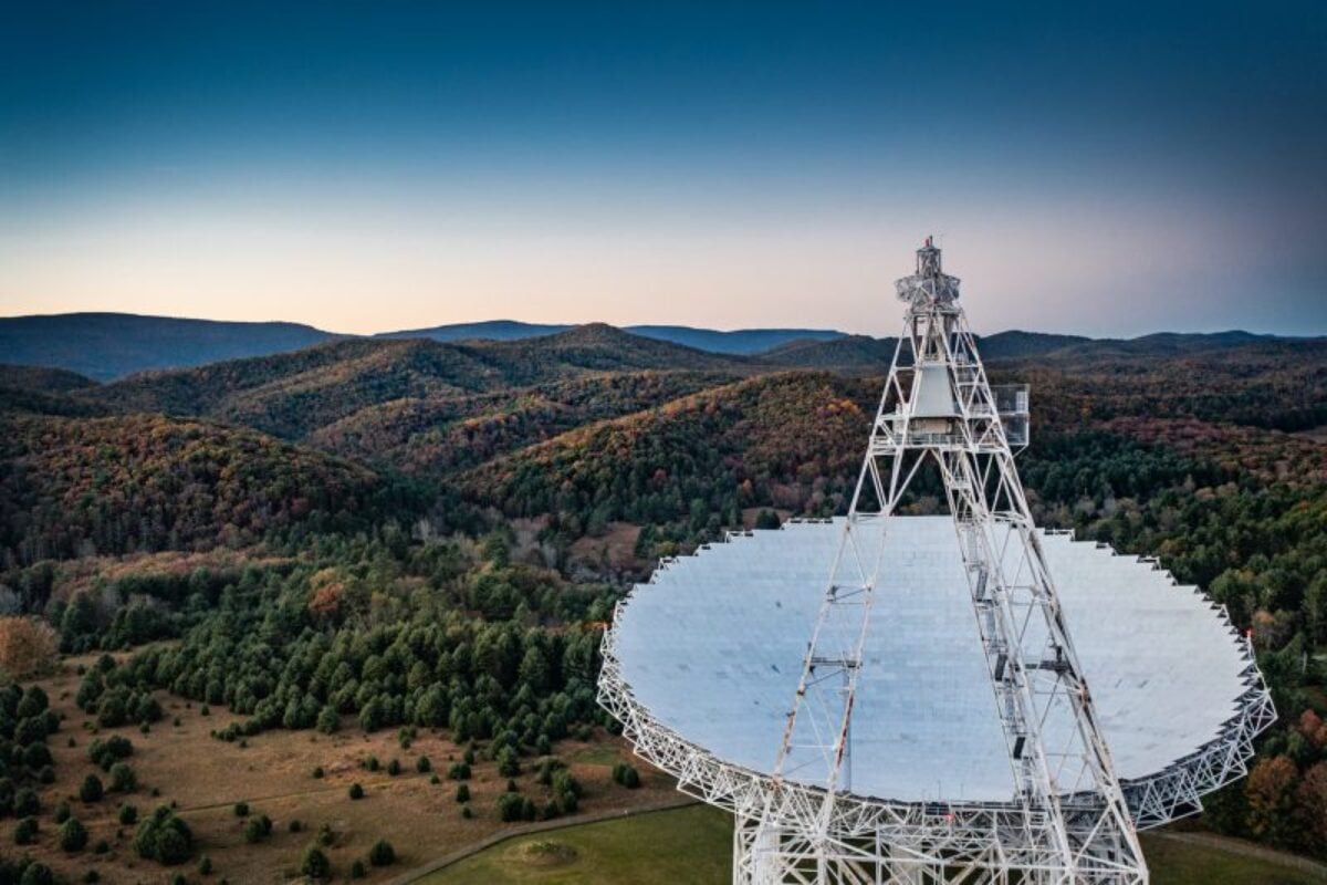 Green Bank Telescope powers WVU search for gravitational waves and cosmic origins