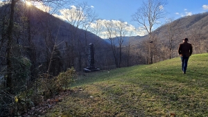 Beury Monument at Quinnimont