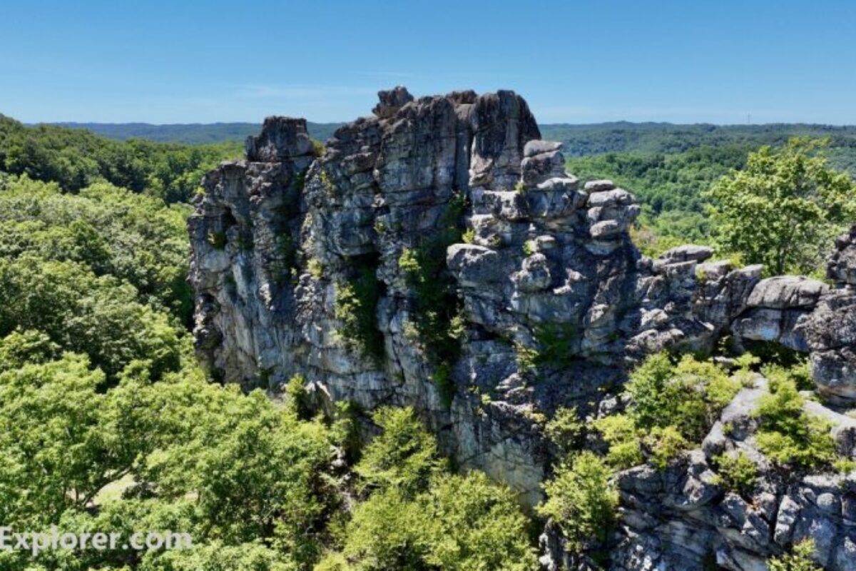 The hidden mountain behind West Virginia's Pinnacle Rock State Park ...