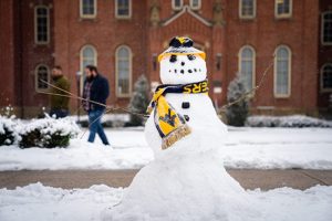 West Virginia University fashion and merchandising experts say staying warm isn’t just about piling on thick layers. It’s about layering smartly. (WVU Photo)