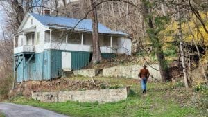 Buildings in Thurmond scheduled for demolition