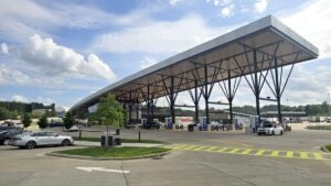 The Beckley Travel Plaza serves travelers on the West Virginia Turnpike near the I-64/I-77 corridor.