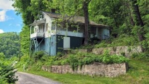 A historic house at Thurmond is among structures slated for demolition by the National Park Service. Professional assessments of historic resources in the Thurmond Historic District generally recommended preservation, stabilization and continued maintenance for most of the properties examined.